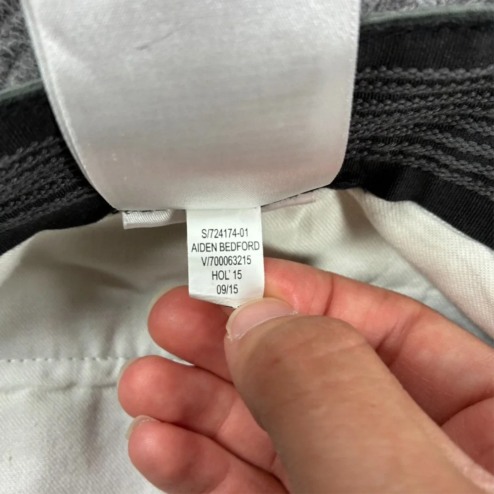 Banana Republic Aiden Chino Pants Mens 35x32 Green Slim Fit Casual Stretch